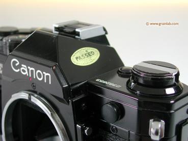 Canon AE-1 black mit FD 1.8/50mm