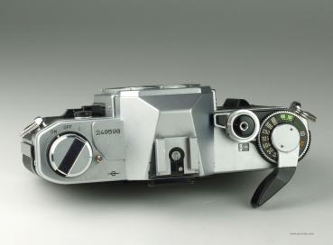 Canon AT-1