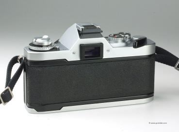 Canon AV-1 + FD 50mm f/1.8