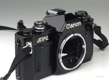 Canon AV-1 black