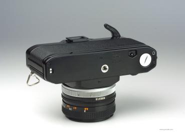 Canon AV-1 black + FD 50mm f/1.8 S.C.