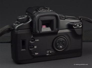 Canon EOS 33
