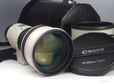 Canon FD 300mm f/2.8 L