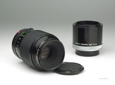 Canon FD 100mm f/4 Macro + 50mm Extension Tube