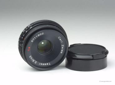 Carl Zeiss Tessar T* 45mm f/2.8 AEJ - Contax/Yashica