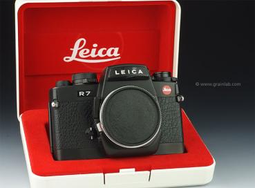 Leica R7
