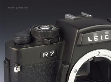 Leica R7