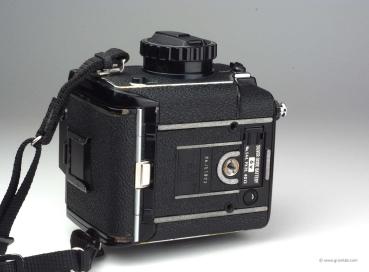 Mamiya M645 + Lichtschachtsucher