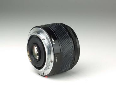 Preview: Minolta AF 28mm f/2.8 Preview: Minolta AF 28mm f/2.8