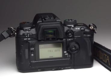Preview: Minolta Dynax 7