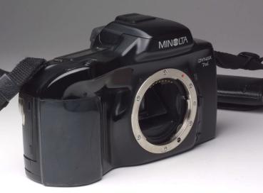 Preview: Minolta Dynax 7xi