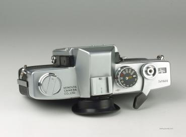 Minolta SRT-101