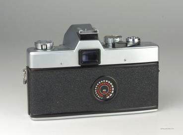 Minolta SRT-101 + MC 1.7/55mm