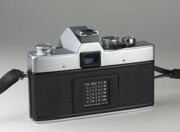 Preview: Minolta SRT-101b