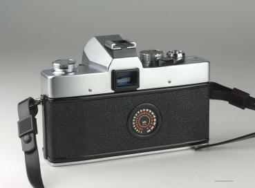 Minolta SRT-303