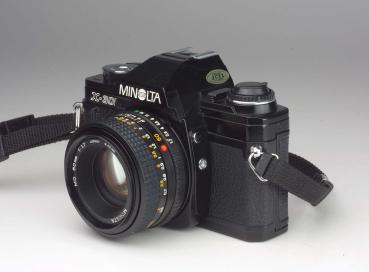 Minolta X-300 black + MD 1.7/50mm
