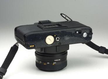 Minolta X-300 black + MD 1.7/50mm