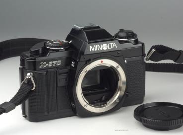 Minolta X-570 black