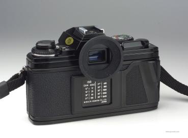 Minolta X-700 + MD 1.4/50mm