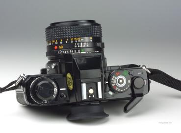 Minolta X-700 + MD 1.4/50mm