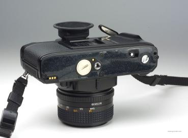 Minolta X-700 + MD 1.4/50mm
