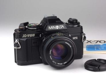 Minolta X-700 + MD 1.7/50mm