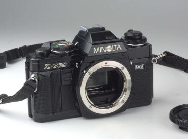 Minolta X-700