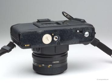 Minolta X-700 + MD 1.7/50mm