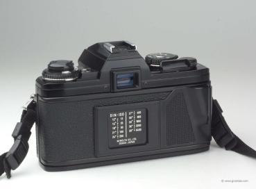 Preview: Minolta X-700 + MD 1.7/50mm