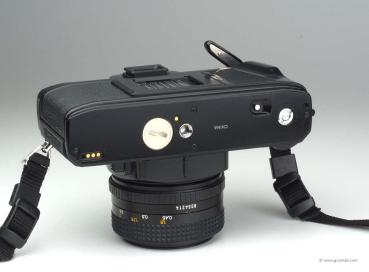 Minolta X-700 + MD 1.7/50mm