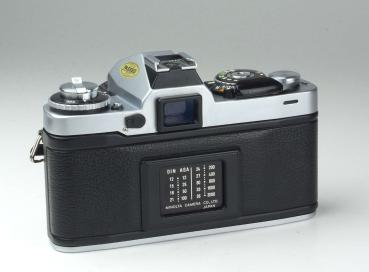 Preview: Minolta XD-7 + MD 1.7/50mm