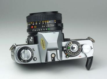 Minolta XD-7 + MD 1.7/50mm