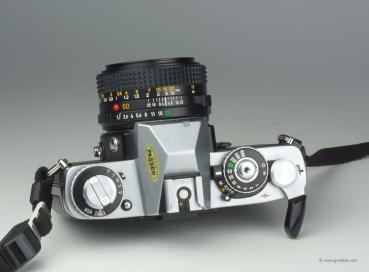 Minolta XD-7 + MD 1.7/50mm