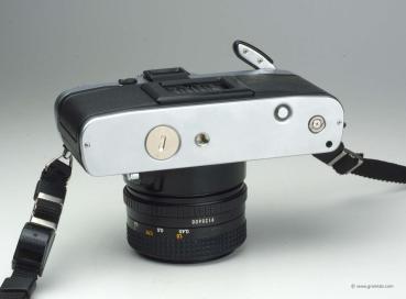 Minolta XD-7 + MD 1.7/50mm