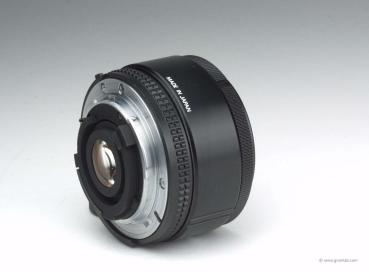 Preview: Nikon AF Nikkor 28mm f/2.8