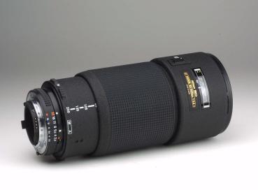 Nikon ED AF Nikkor 80-200mm f/2.8 D