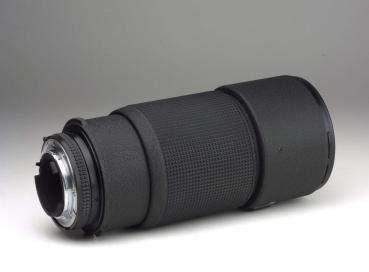 Nikon ED AF Nikkor 80-200mm f/2.8 D
