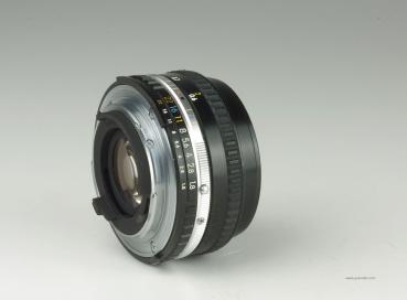 Nikon Series-E 50mm f/1.8 AiS