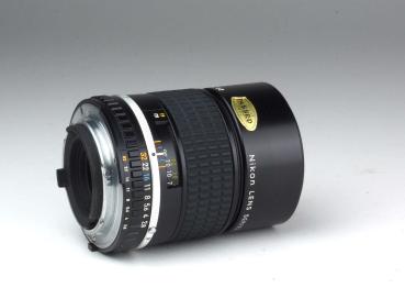 Preview: Nikon Series E 135mm f/2.8