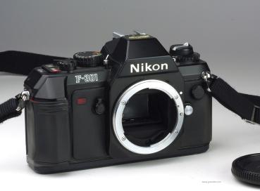 Nikon F-301