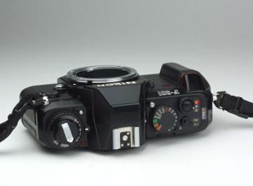 Nikon F-301