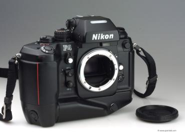 Nikon F4s + MF-22