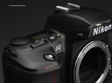 Nikon F-601 Quartz Date