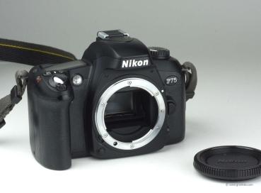 Nikon F75