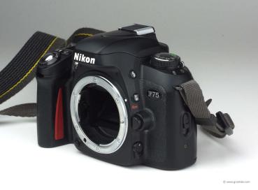 Preview: Nikon F75
