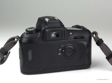 Preview: Nikon F75