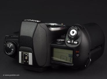 Nikon F80