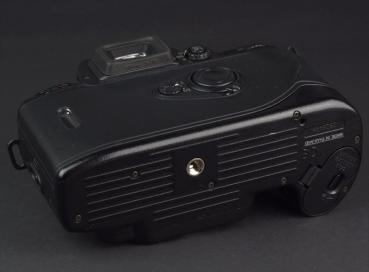 Nikon F80