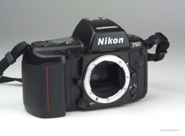 Nikon F90