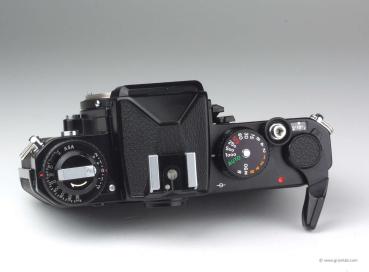 Nikon FE black